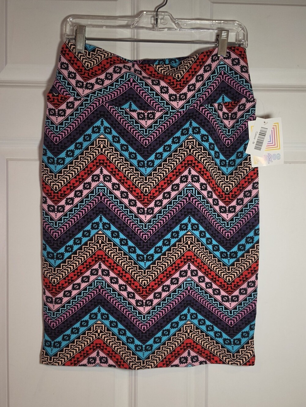 NWT Lularoe Cassie Vibrant Chevron Print Pencil Skirt - Multicolor Y2k M